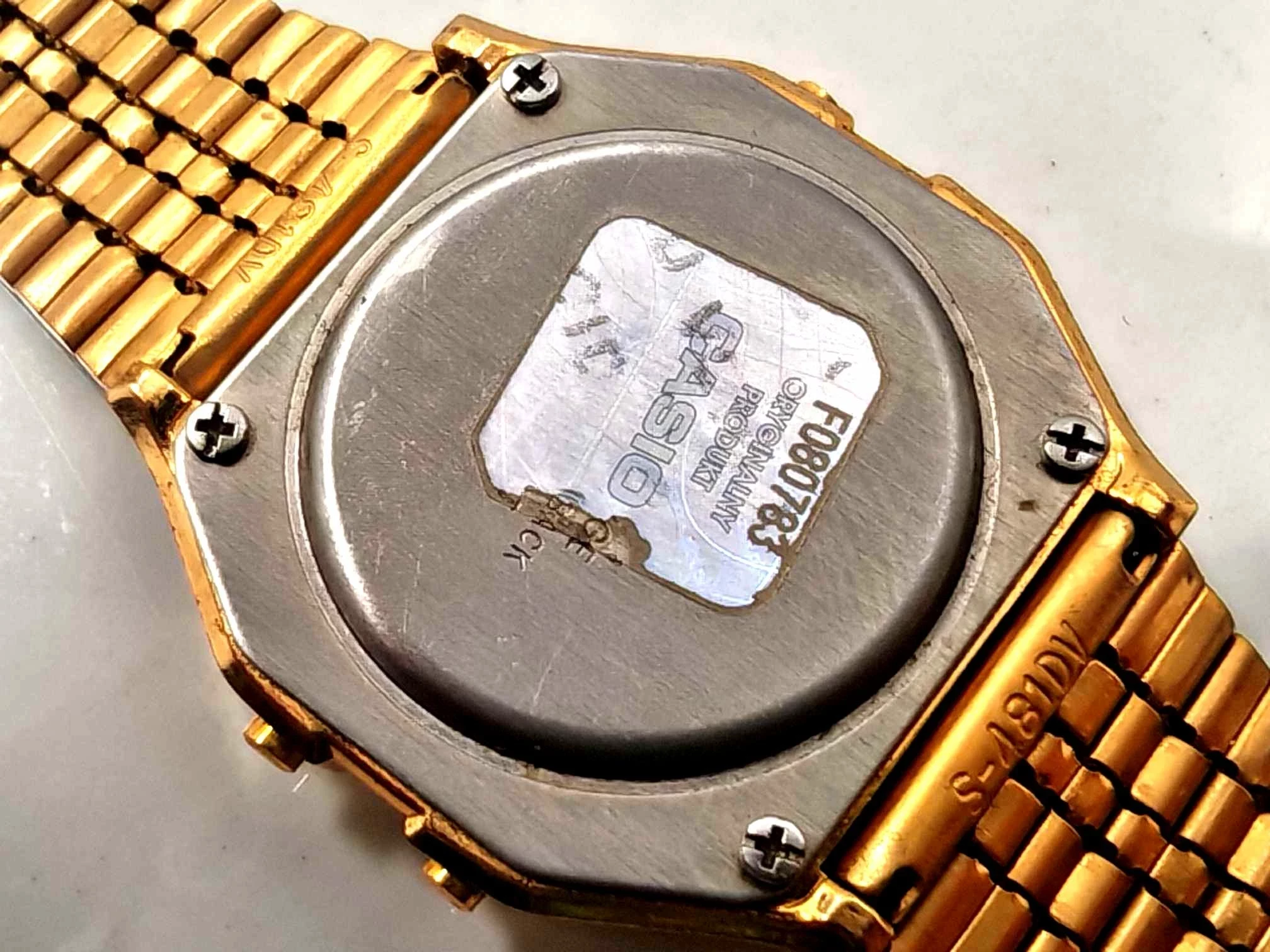 zegarek-casio-vintage-a159wged-1ef-kolor-zloty-szkielko-129224-1