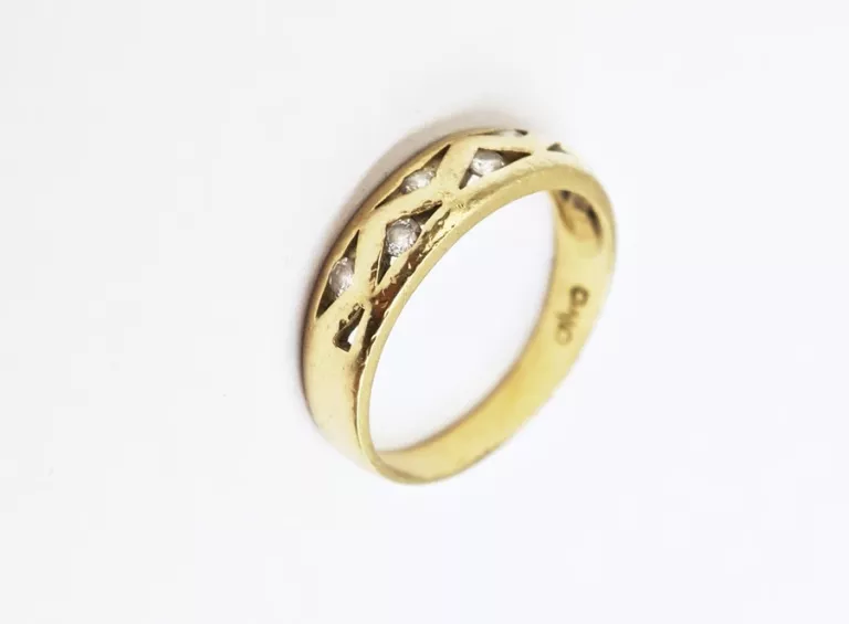 ZŁOTY PIERŚCIONEK 585