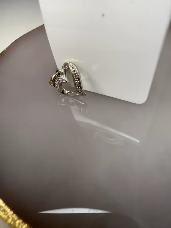 ZŁOTA ZAWIESZKA Z BRYLANTAMI 585 0,67G