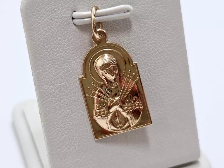 ZŁOTA ZAWIESZKA MATKA BOSKA 585 0,92G