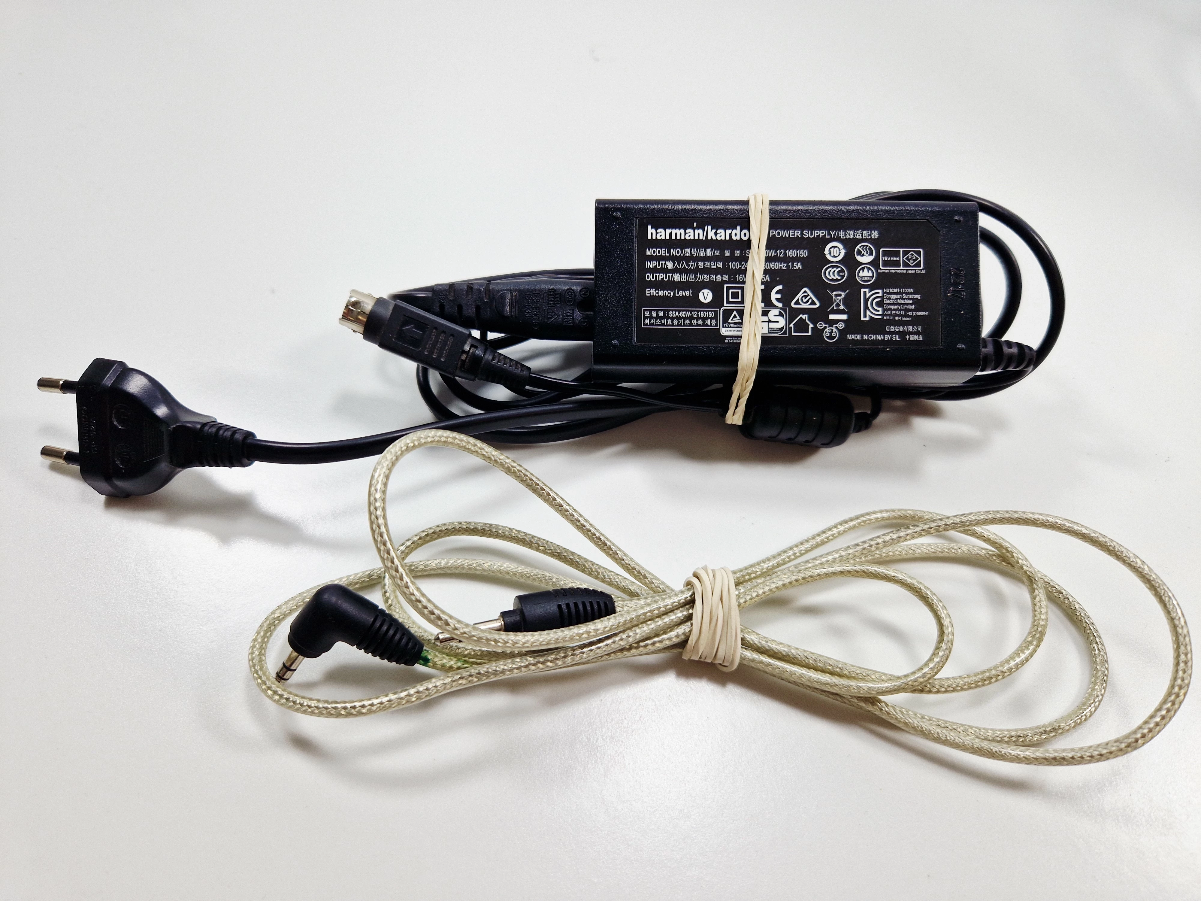 glosniki-harman-kardon-soundsticks-iii-stan-11323-2