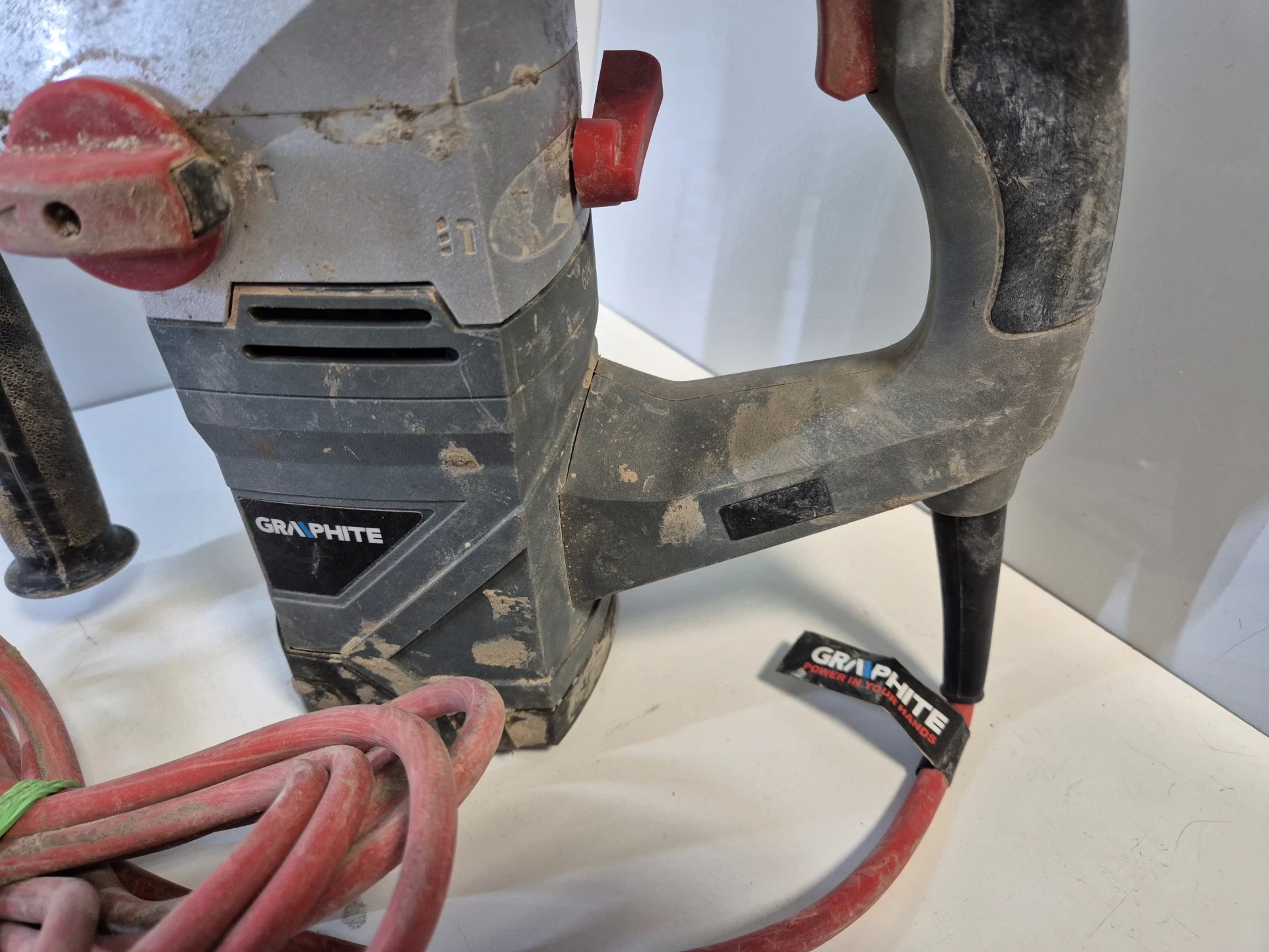 mlot-udarowy-sds-1500w-walizka-58g862-graphite-maksymalna-moc-150000