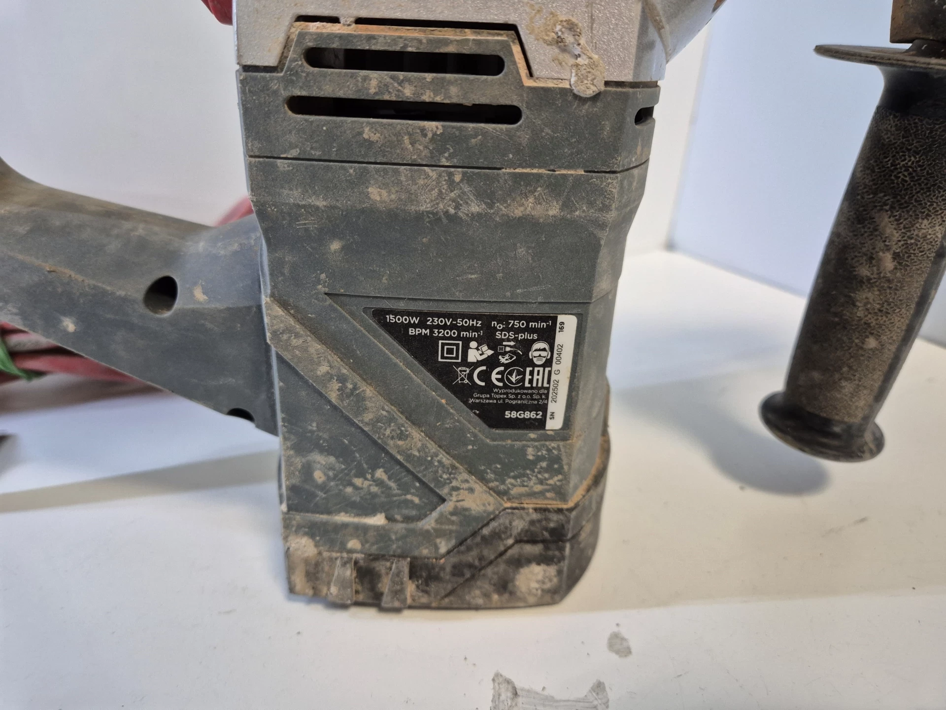 mlot-udarowy-sds-1500w-walizka-58g862-graphite-ean-gtin-5902062588623