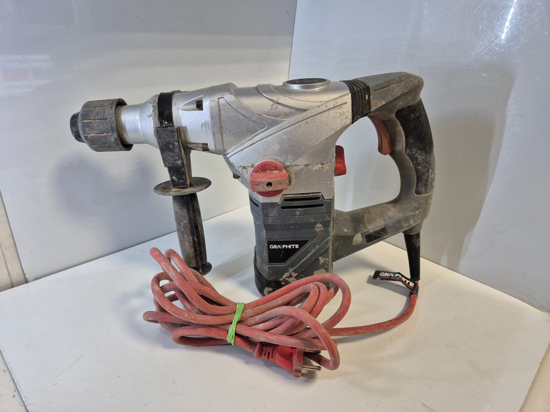 mlot-udarowy-sds-1500w-walizka-58g862-graphite-zasilanie-209202-238306