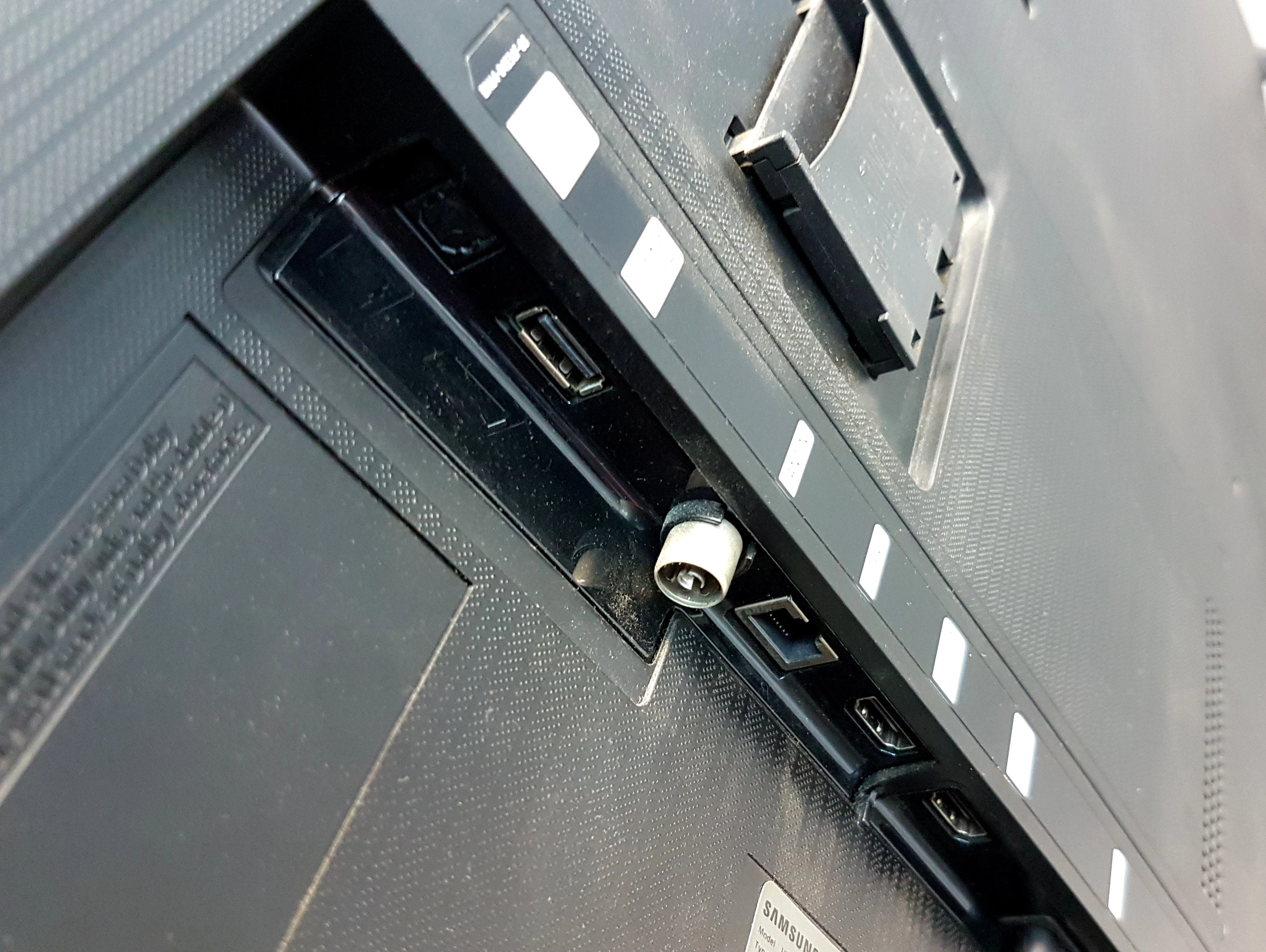 telewizor-samsung-ue43tu7022k-43-led-4k-tizen-tv-format-hd-129294-1