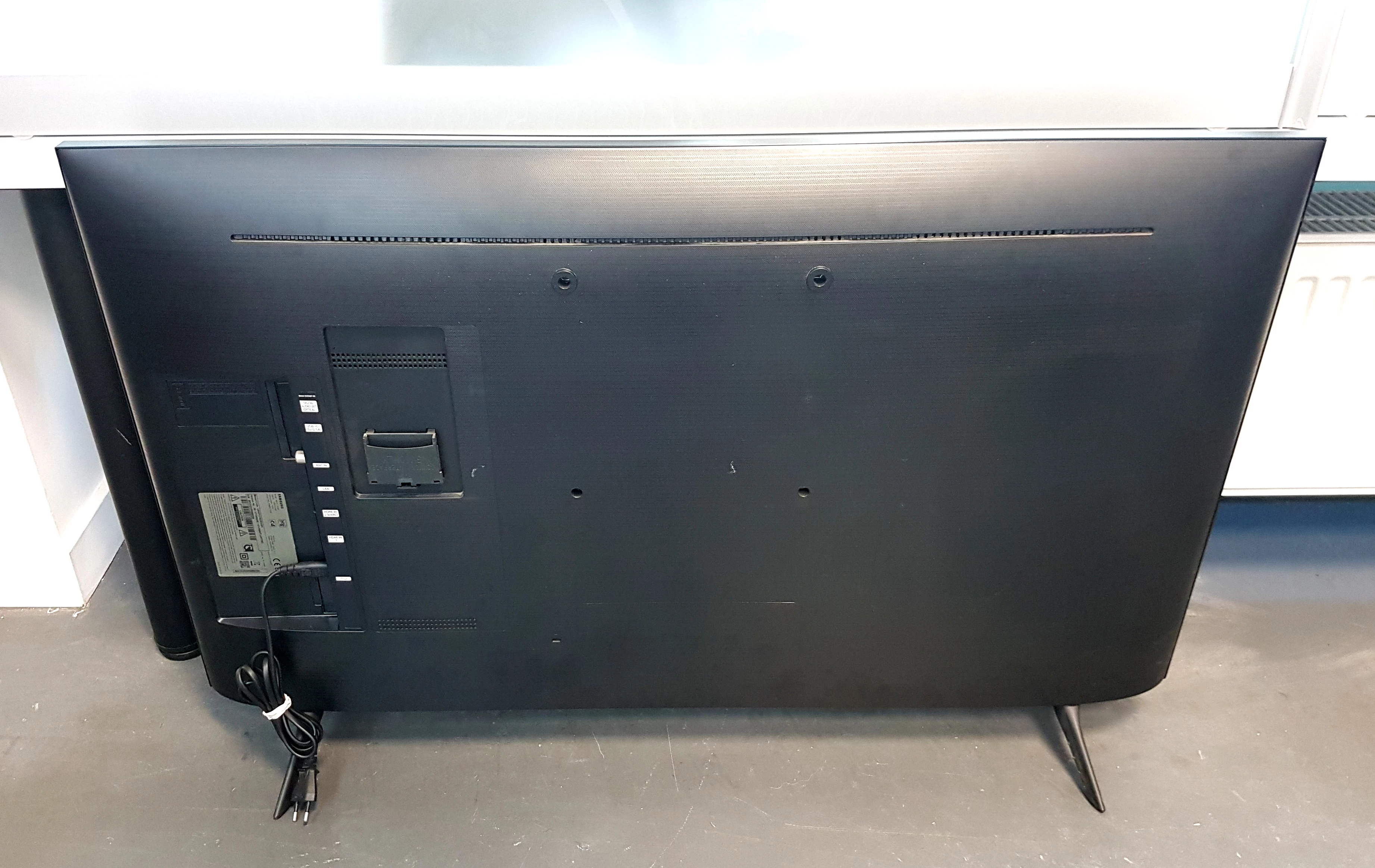 telewizor-samsung-ue43tu7022k-43-led-4k-tizen-tv-przekatna-ekranu-cale-4300