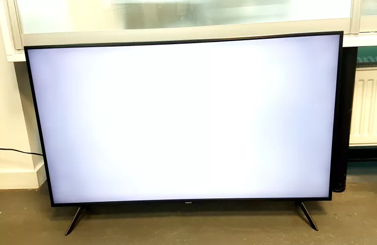 telewizor-samsung-ue43tu7022k-43-led-4k-tizen-tv-stan-11323-2