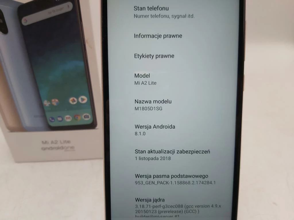 telefon-xiaomi-mi-a2-lite-464gb-dual-sim-przekatna-ekranu-599