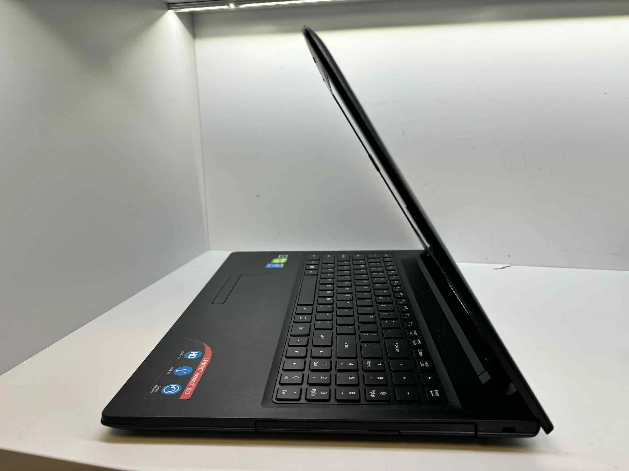 laptop-lenovo-ideapad-100-15ibdzas-seria-procesora-4366-20