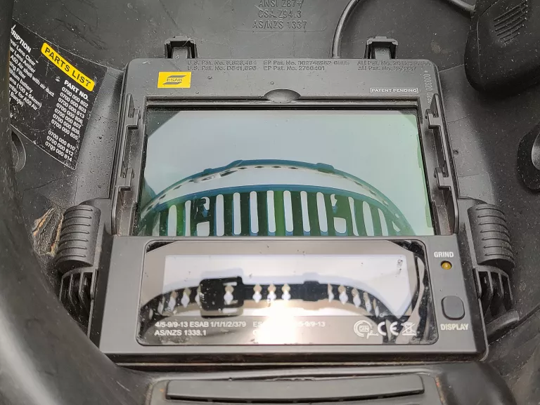 przylbica-spawalnicza-samosciemniajaca-esab-sentinel-a50-air-nawiew-papr-model-a50