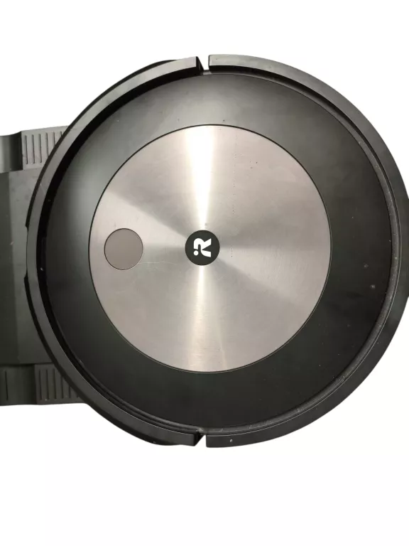 irobot-roomba-j7-stan-11323-2