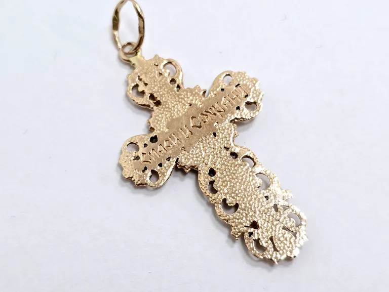 ZŁOTA ZAWIESZKA KRZYŻ  585  3,50G