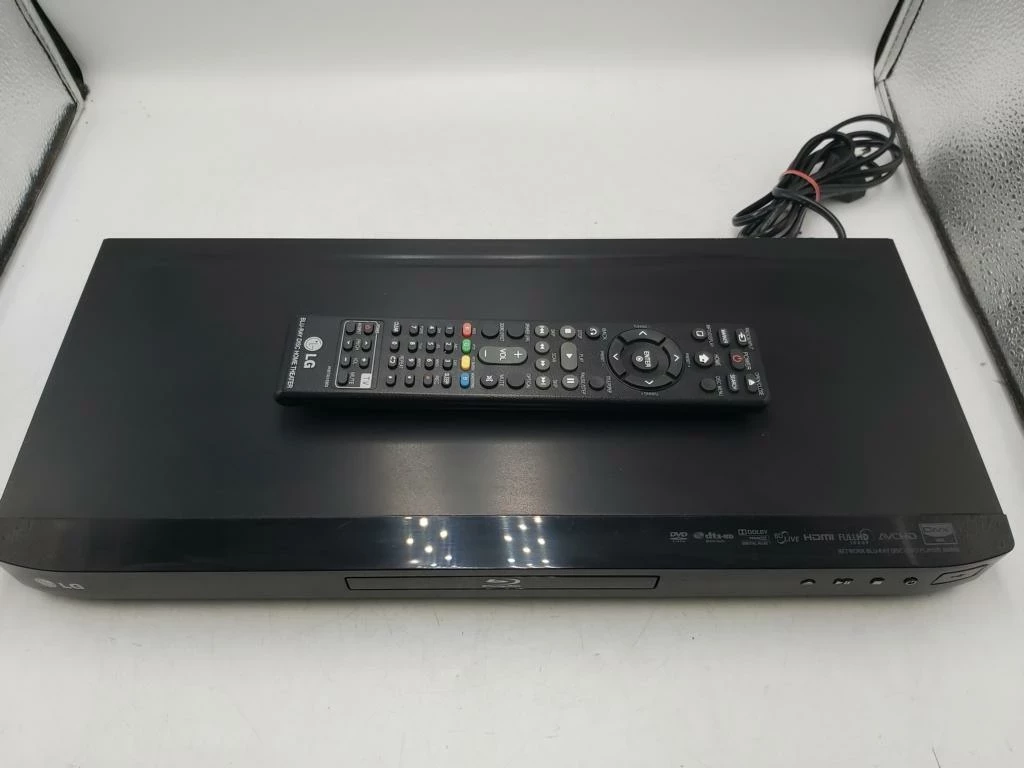 odtwarzacz-blu-ray-lg-bd550-z-pilotem-certyfikaty-zgodnosci-218669-1