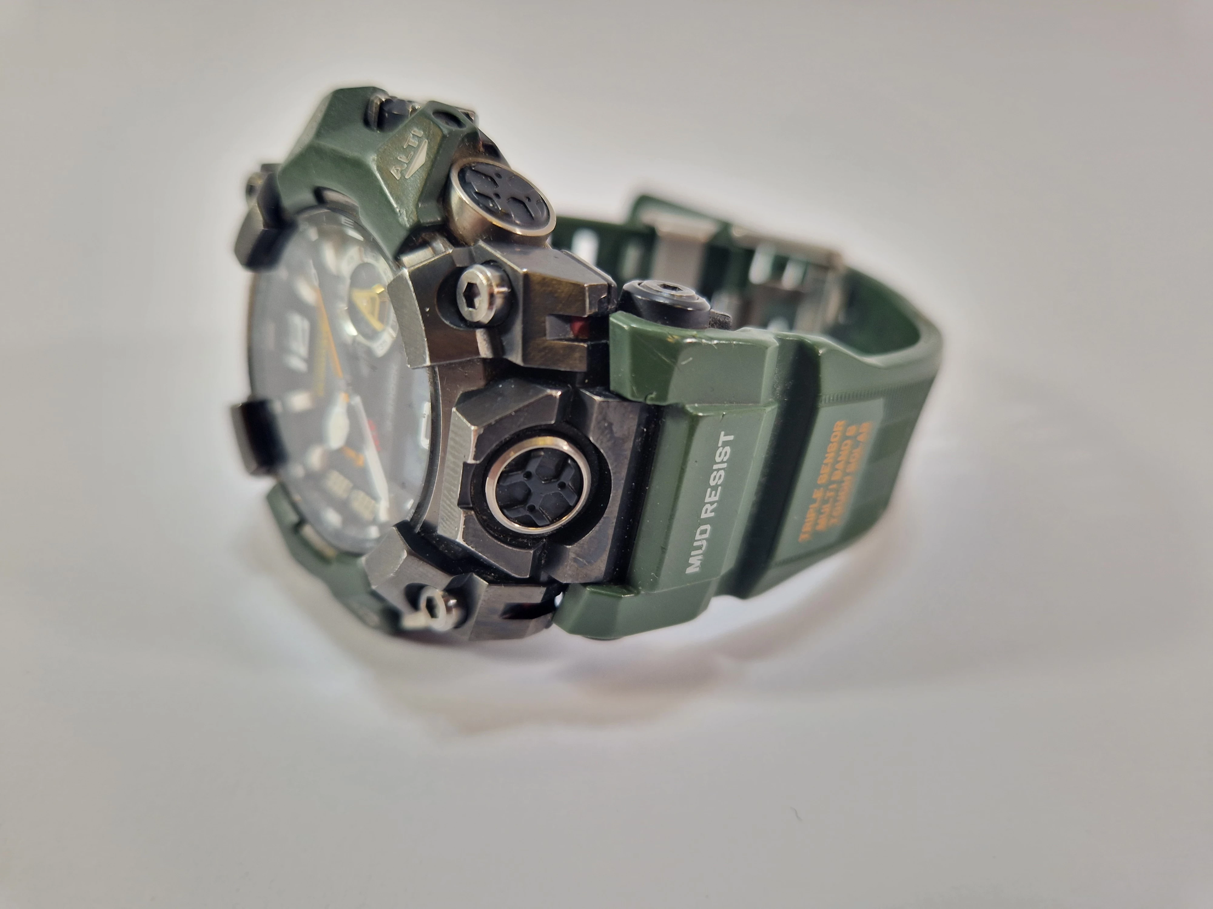 zegarek-meski-casio-g-shock-mudmaster-gwg-b1000-ciemno-zielony-rodzaj-129220-2
