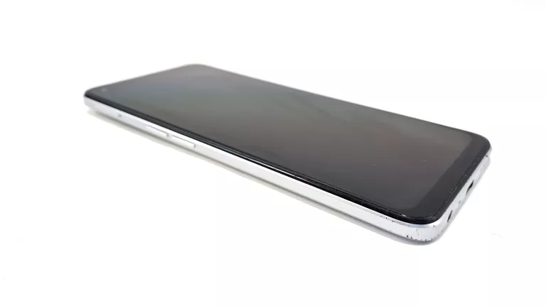 telefon-realme-9-8gb128gb-ean-gtin-6941399074828