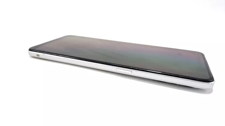 telefon-realme-9-8gb128gb-typ-202685-212929