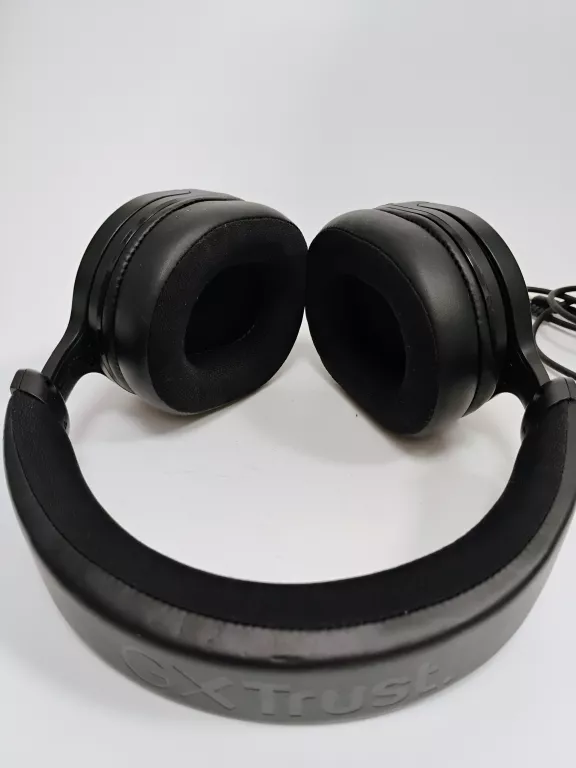 SŁUCHAWKI TRUST GXT 498 FORTA PLAYSTATION 5