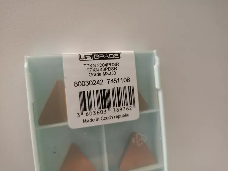 PŁYTKI PRAMET TPKN 2204PDSR M8330 STAL ŻELIWO STAL UTWARDZONA FREZOWANIE