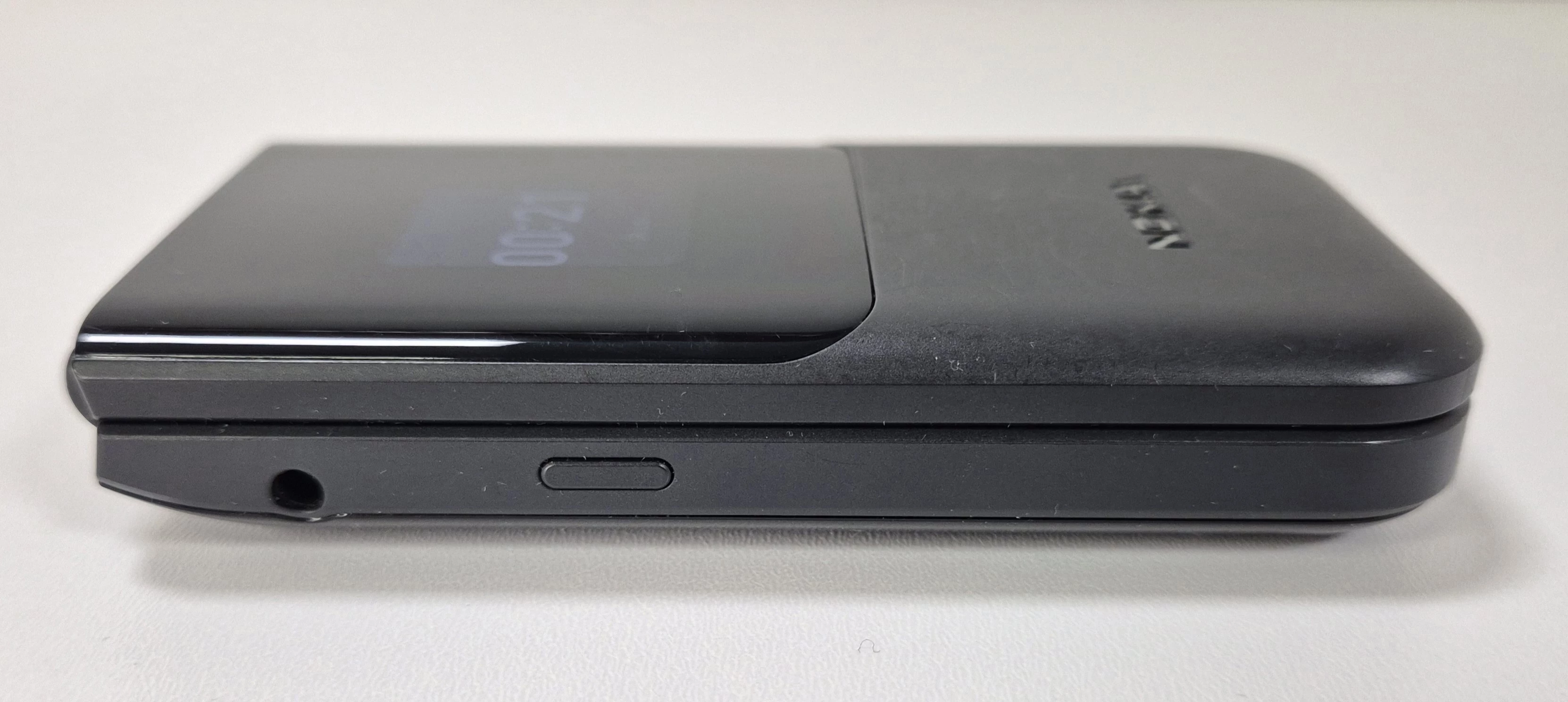 nokia-2720-flip-512mb4gb-wbudowana-pamiec-202869-214209