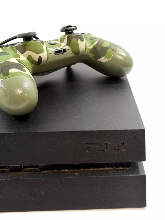 KONSOLA PS4 500GB (ZASILACZ PAD)