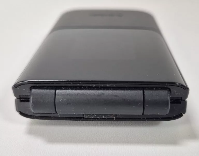 nokia-2720-flip-512mb4gb-przekatna-ekranu-130