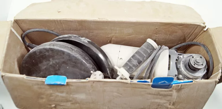 SZLIFIERKA KĄTOWA MACALLISTER 230 MM 2000 W SZARA W PUDEŁKU /DOBRY STAN