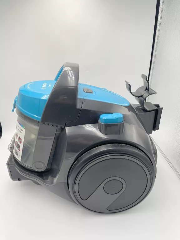 ODKURZACZ BEZWORKOWY BOSCH BGS05A322