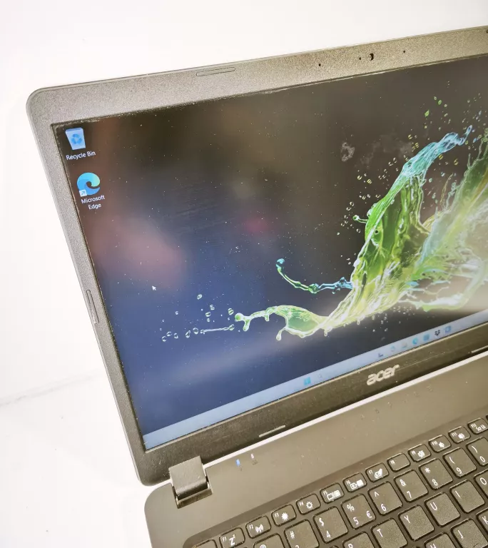 LAPTOP ACER ASPIRE 3 15,6 " INTEL CORE I3 4 GB / SSD