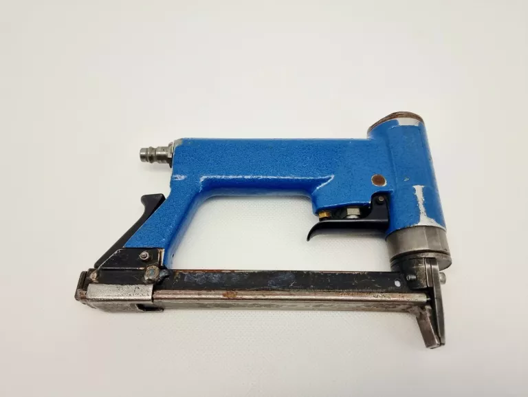 ZSZYWACZ TAPICERSKI PNEUMATYCZNY AUTOMATYCZNY BEA 380/14-450