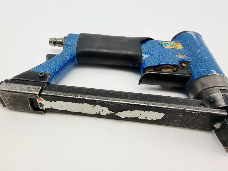 ZSZYWACZ TAPICERSKI PNEUMATYCZNY AUTOMATYCZNY BEA 380/14-450