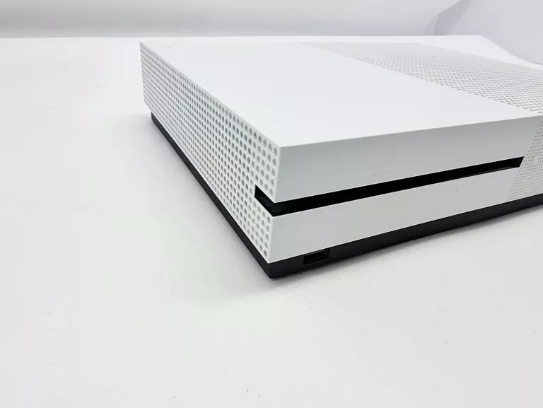 KONSOLA XBOX ONE S 500 GB