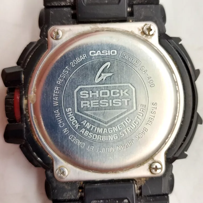 ZEGAREK G-SHOCK GA-400
