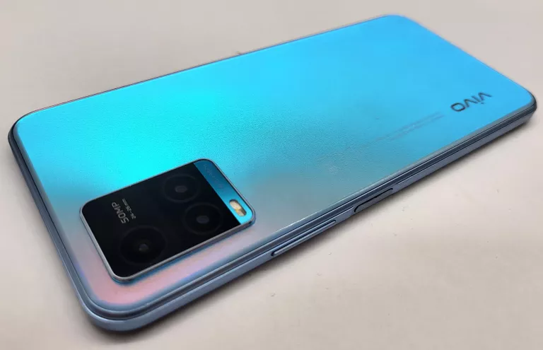 TELEFON VIVO Y21S + PUDEŁKO