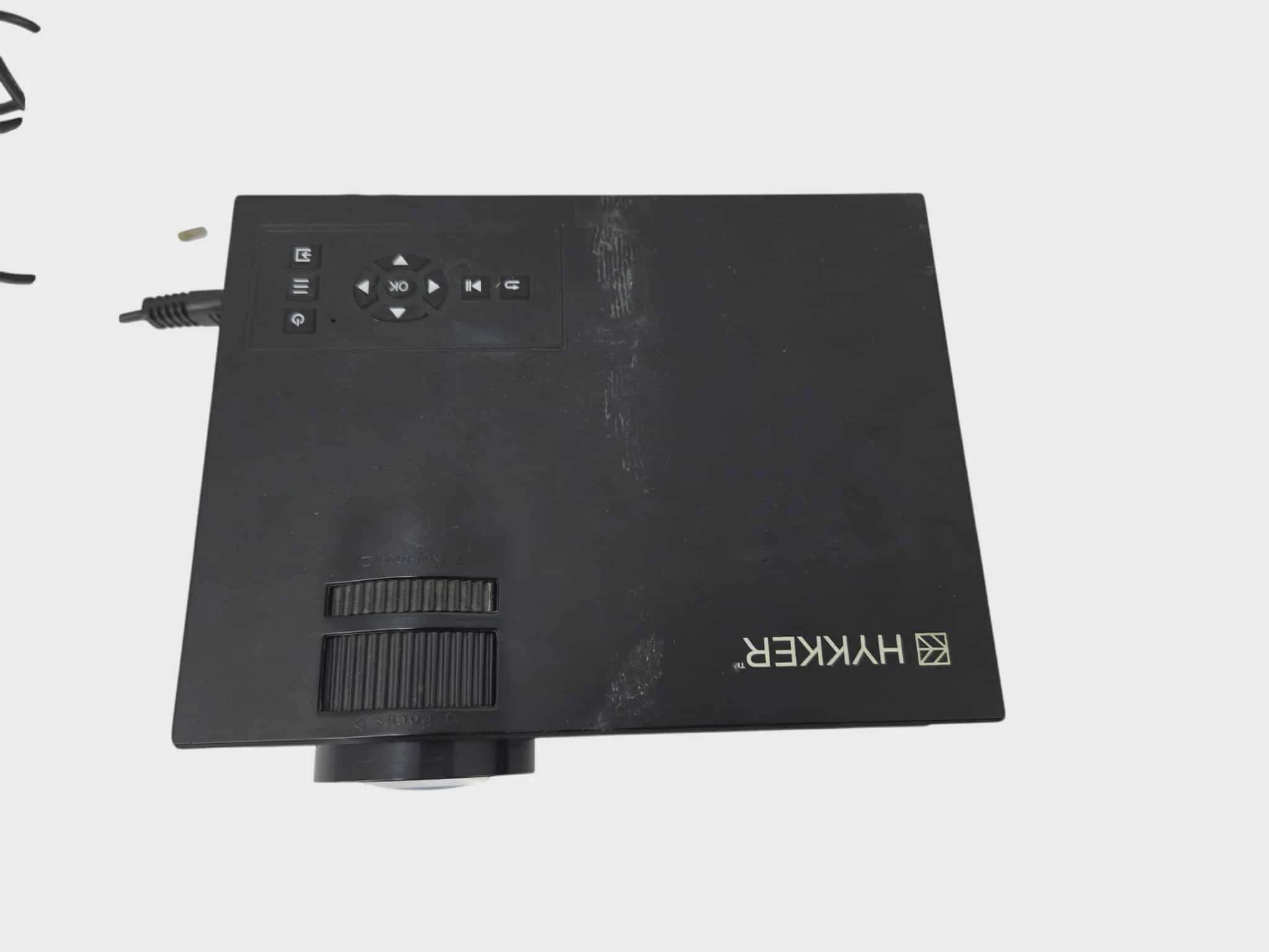 projektor-hykker-vision-130-stan-11323-2