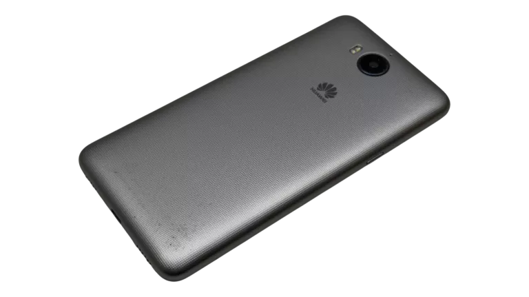 SMARTFON HUAWEI Y6 2 GB / 16 GB 4G (LTE) SZARY