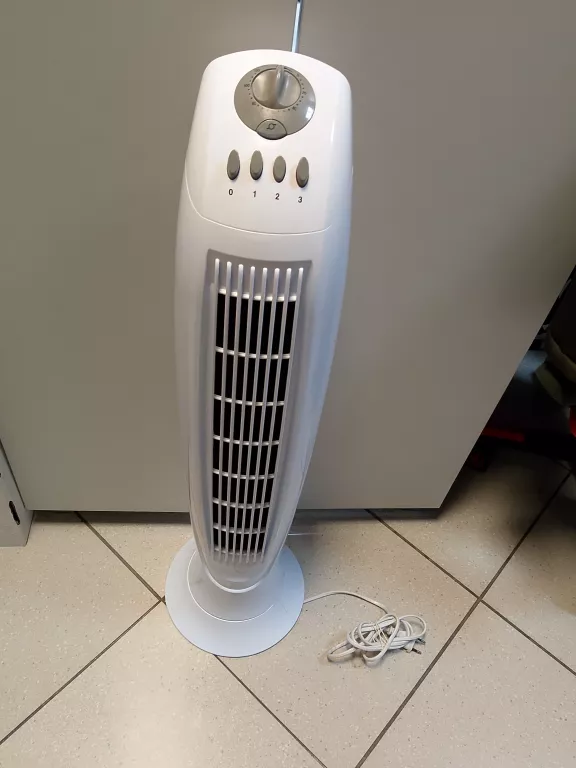 wentylator-kolumnowy-bialy-noniewicza-93-suwalki-baltic