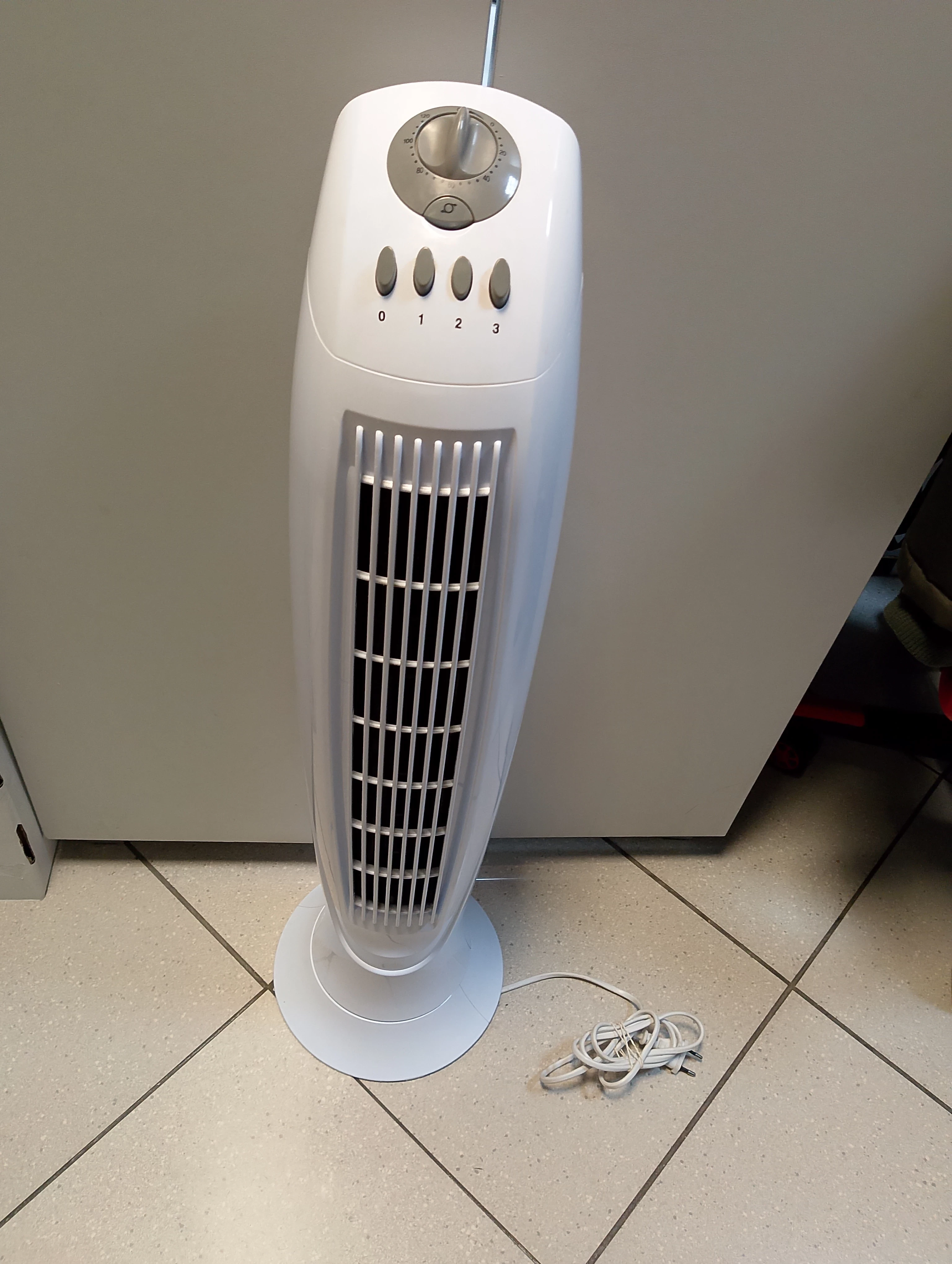 wentylator-kolumnowy-bialy-noniewicza-93-suwalki-baltic