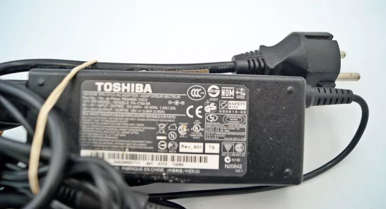 orginalna-ladowarka-toshiba-19v-395a-75w-wtyk-55x25-mm-pa-1750-09-chelmska-50-warszawa