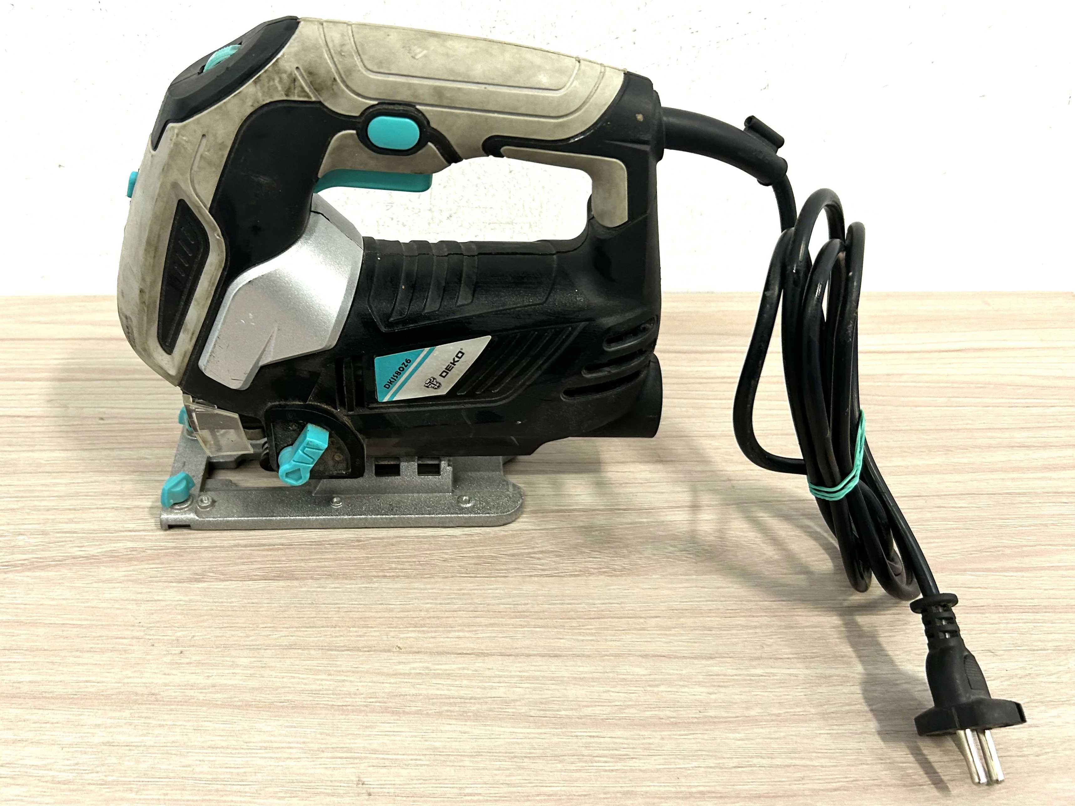 wyrzynarka-deko-dkjs80z6-ean-gtin-5906815320812