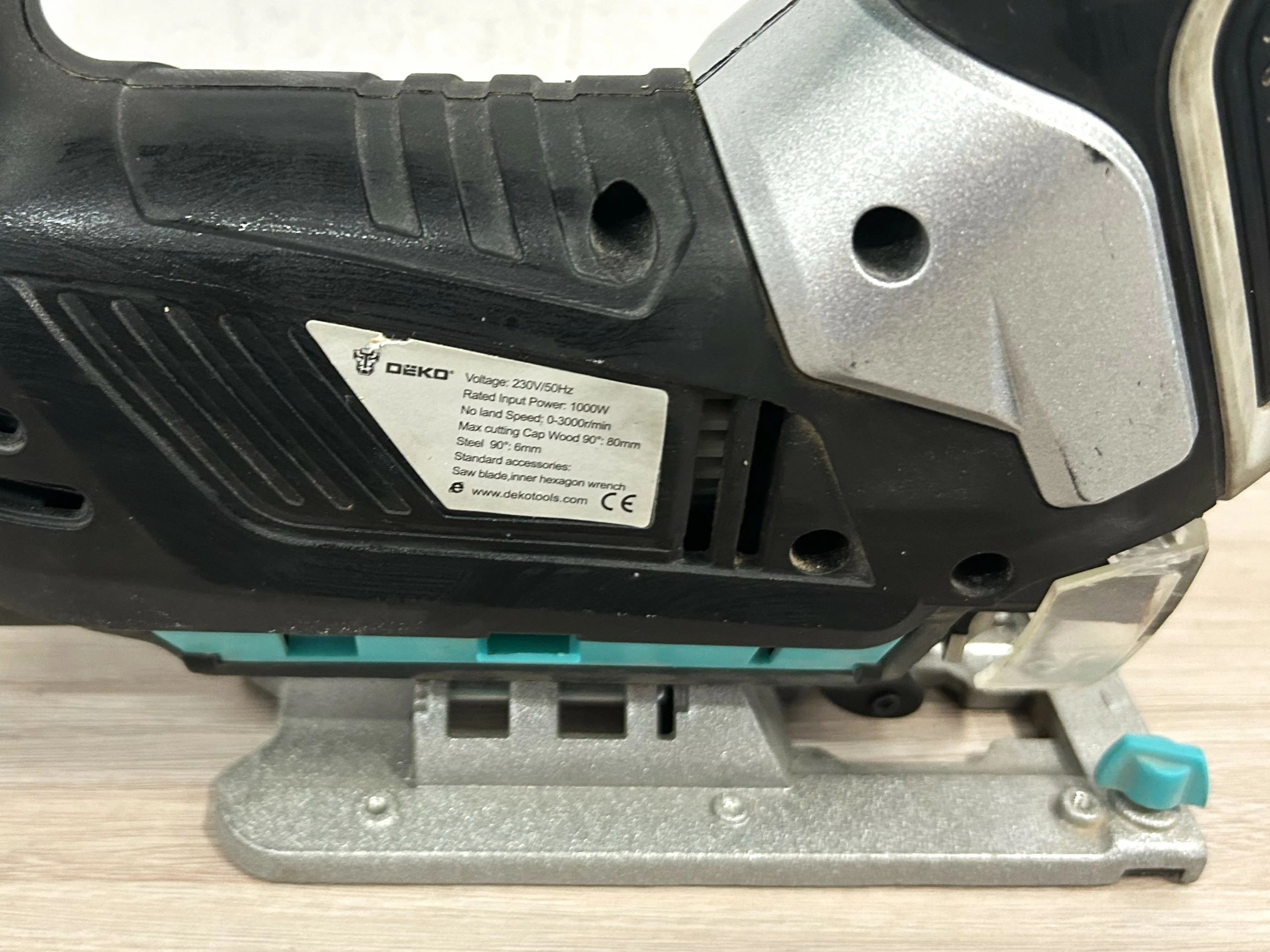 wyrzynarka-deko-dkjs80z6-rodzaj-silnika-204657-221321