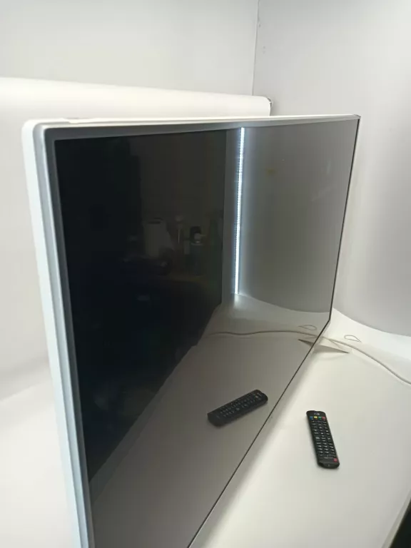 TELEWIZOR LG 49LF590V