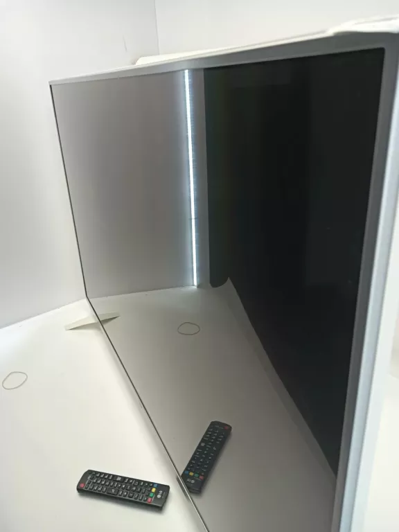 TELEWIZOR LG 49LF590V