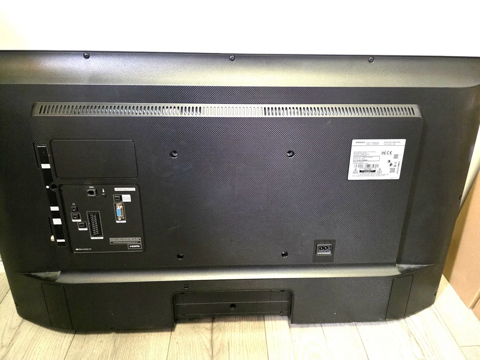 telewizor-samsung-hg40ee470-sk-40-cali-kod-producenta-hg40ej470mkxen