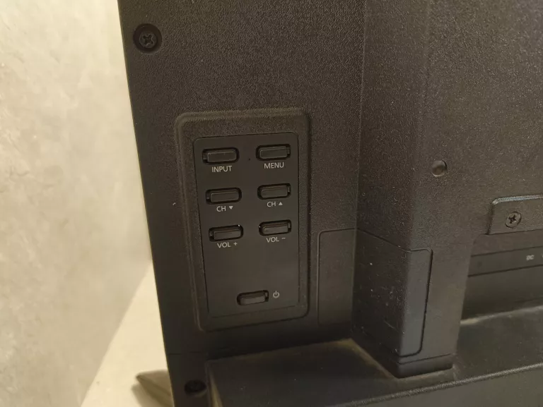 TELEWIZOR MANTA LED TV 19 CALI LED1905