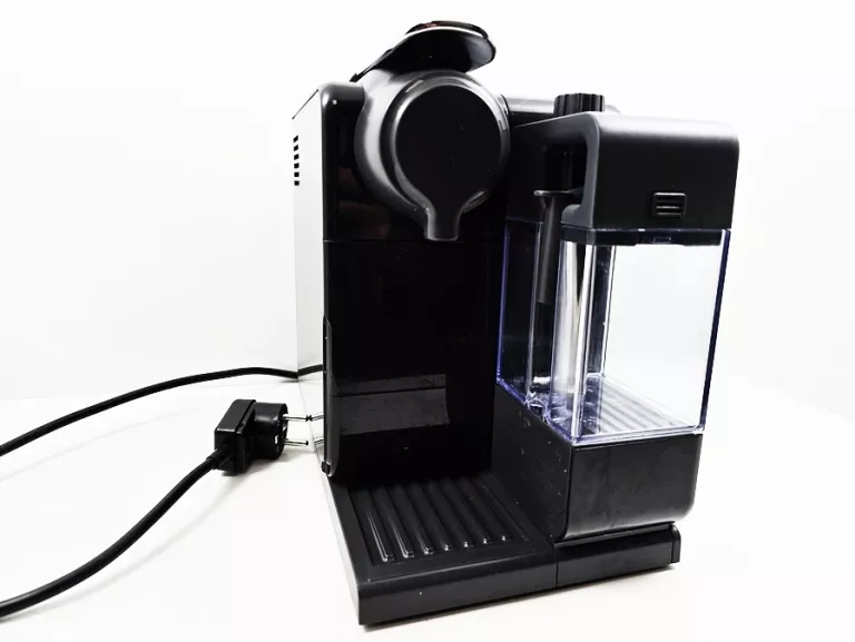 ekspres-na-kapsulki-delonghi-nespresso-lattissima-touch-en560b-czarny-krzywoustego-324-wroclaw