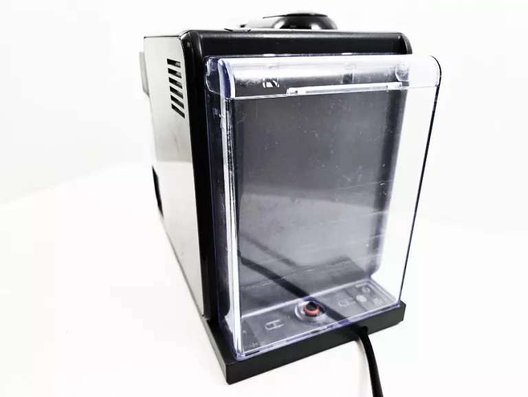 ekspres-na-kapsulki-delonghi-nespresso-lattissima-touch-en560b-czarny-stan-11323-2