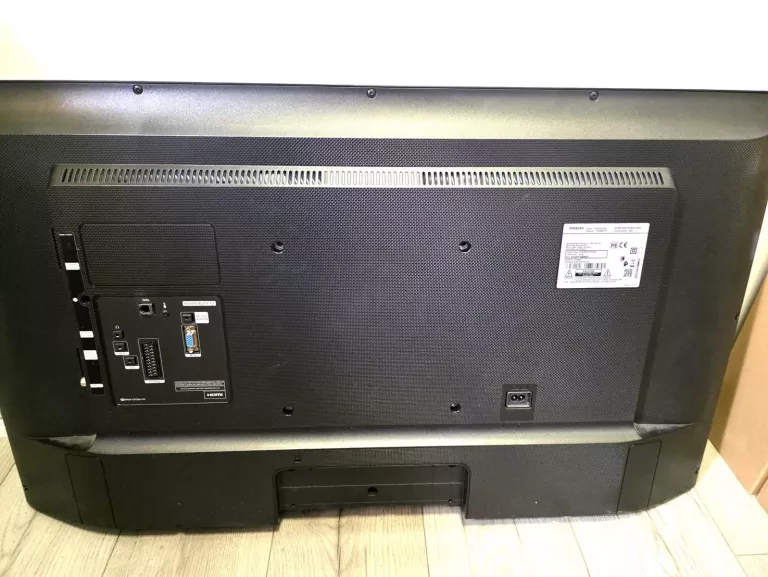 telewizor-samsung-hg40ee470-sk-40-cali-kod-producenta-hg40ej470mkxen