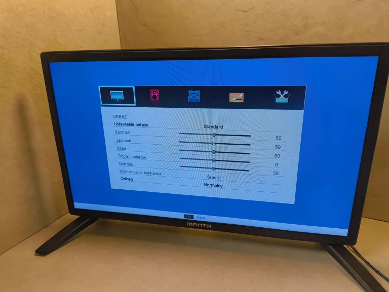 TELEWIZOR MANTA LED TV 19 CALI LED1905