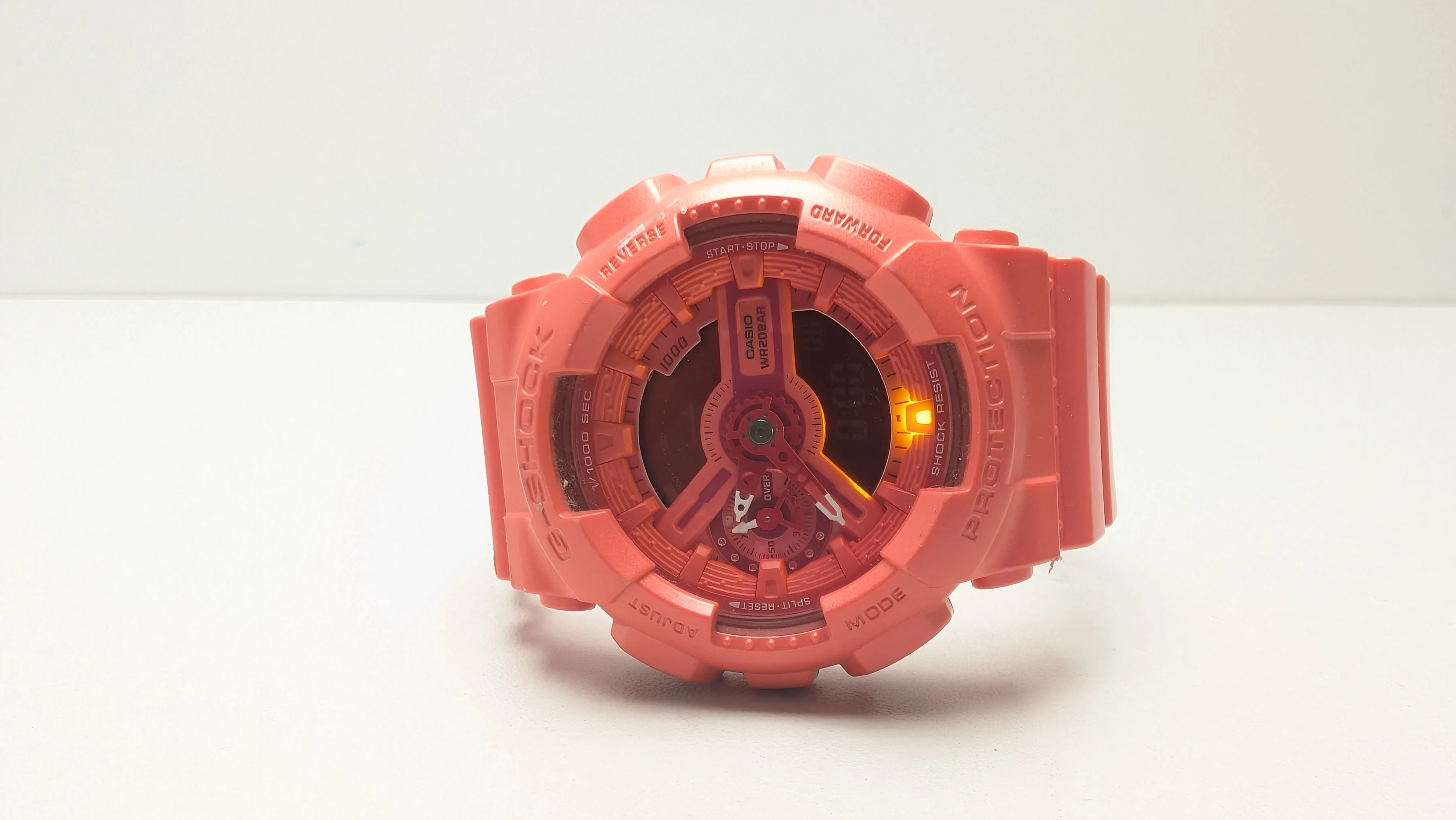 zegarek-damski-casio-g-shock-gma-s110vc-ean-gtin-4971850948377