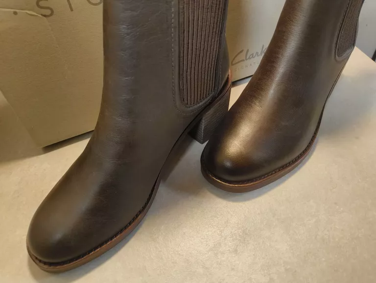 BOTKI CLARKS CHAMBERLY TOP R.40